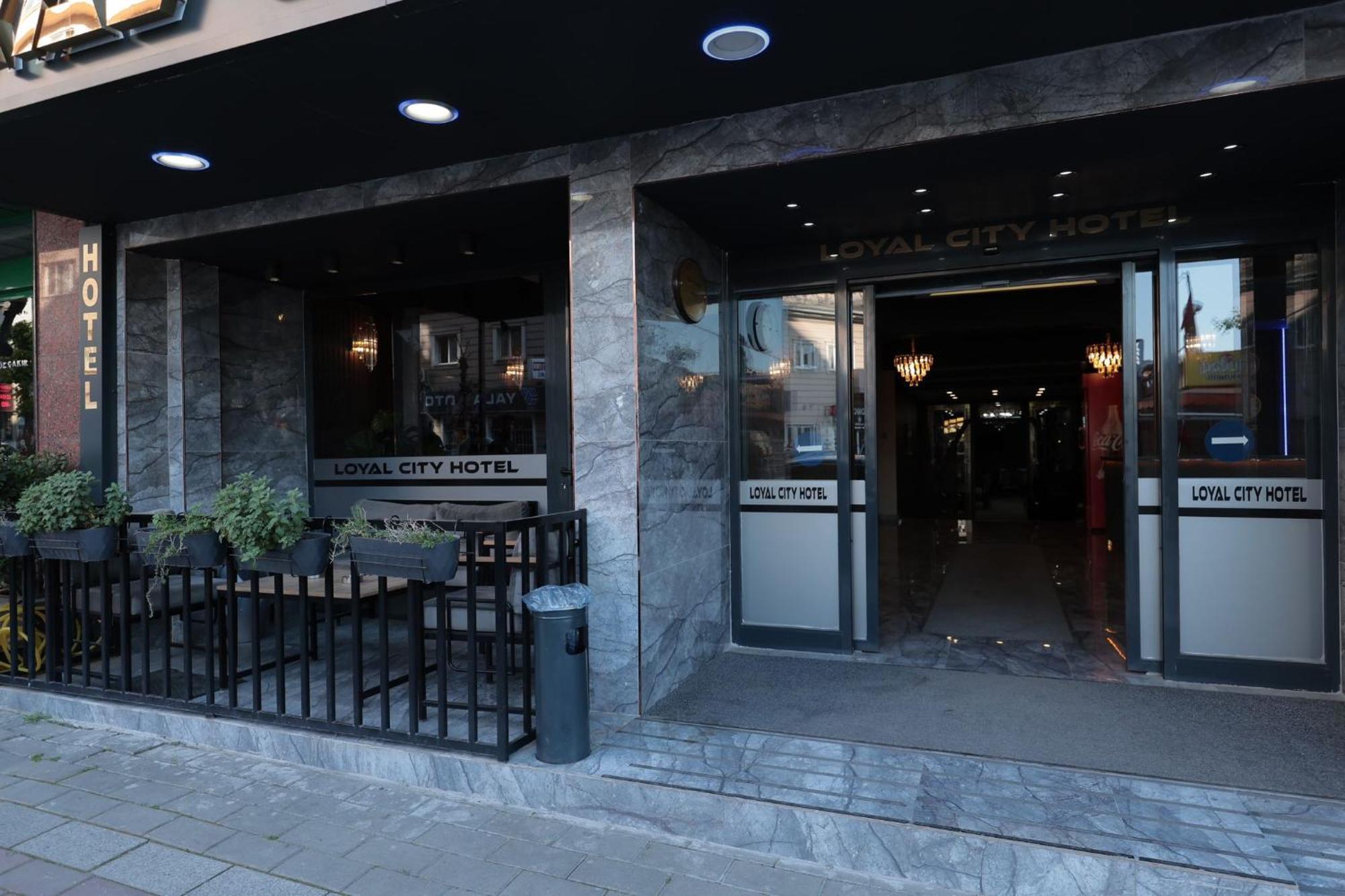 Bursa Loyal City Hotel Exterior photo
